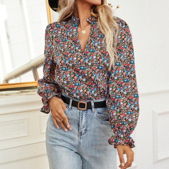 MODA ME COUTURE Tops - Notch Neck Puff Sleeve Ditsy Floral Blouse